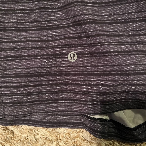 Lululemon shorts large - Picture 3 of 3